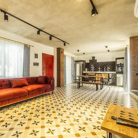 Premium In Belek, 3 Rooms, 6 Guests, Jacuzzi - Loft