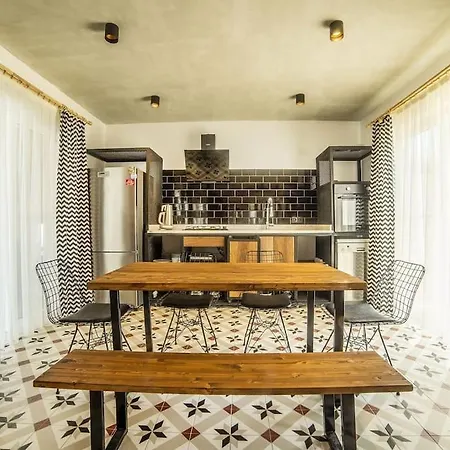 Premium In Belek, 3 Rooms, 6 Guests, Jacuzzi - Loft * Μπέλεκ