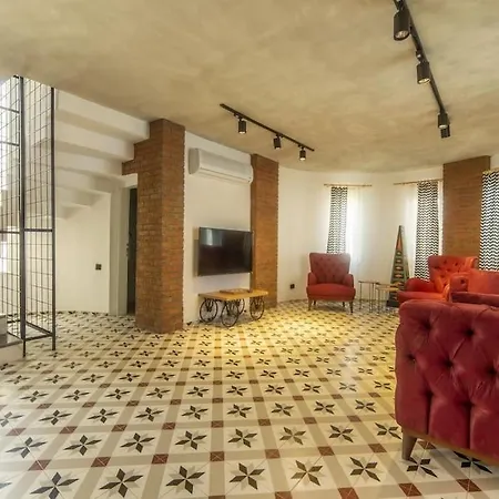 Premium In Belek, 3 Rooms, 6 Guests, Jacuzzi - Loft Μπέλεκ